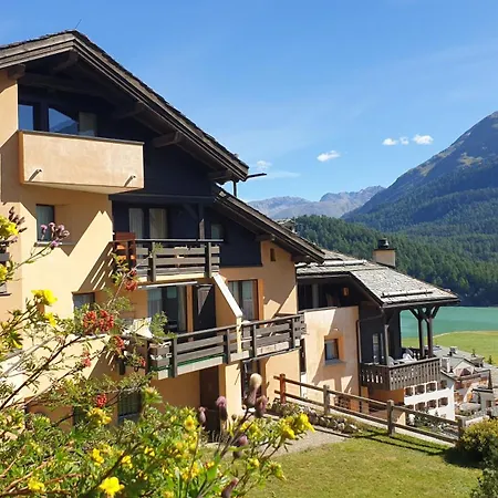 Apartment Chesa Bellaval, Haus Leivra 2-zimmerwohnung Silvaplana