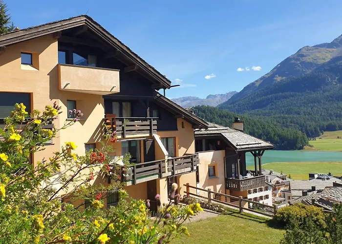 Apartman Chesa Bellaval, Haus Leivra 2-zimmerwohnung Silvaplana